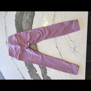 NWT Lululemon Wunder Under HR Tight 25”. , size 4, color purple.  Never worn